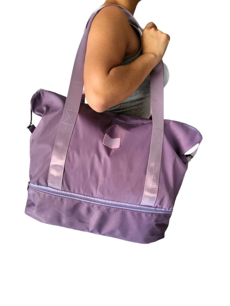 Bolsa de Viaje Multifuncional – Expandible, Impermeable y Elegante